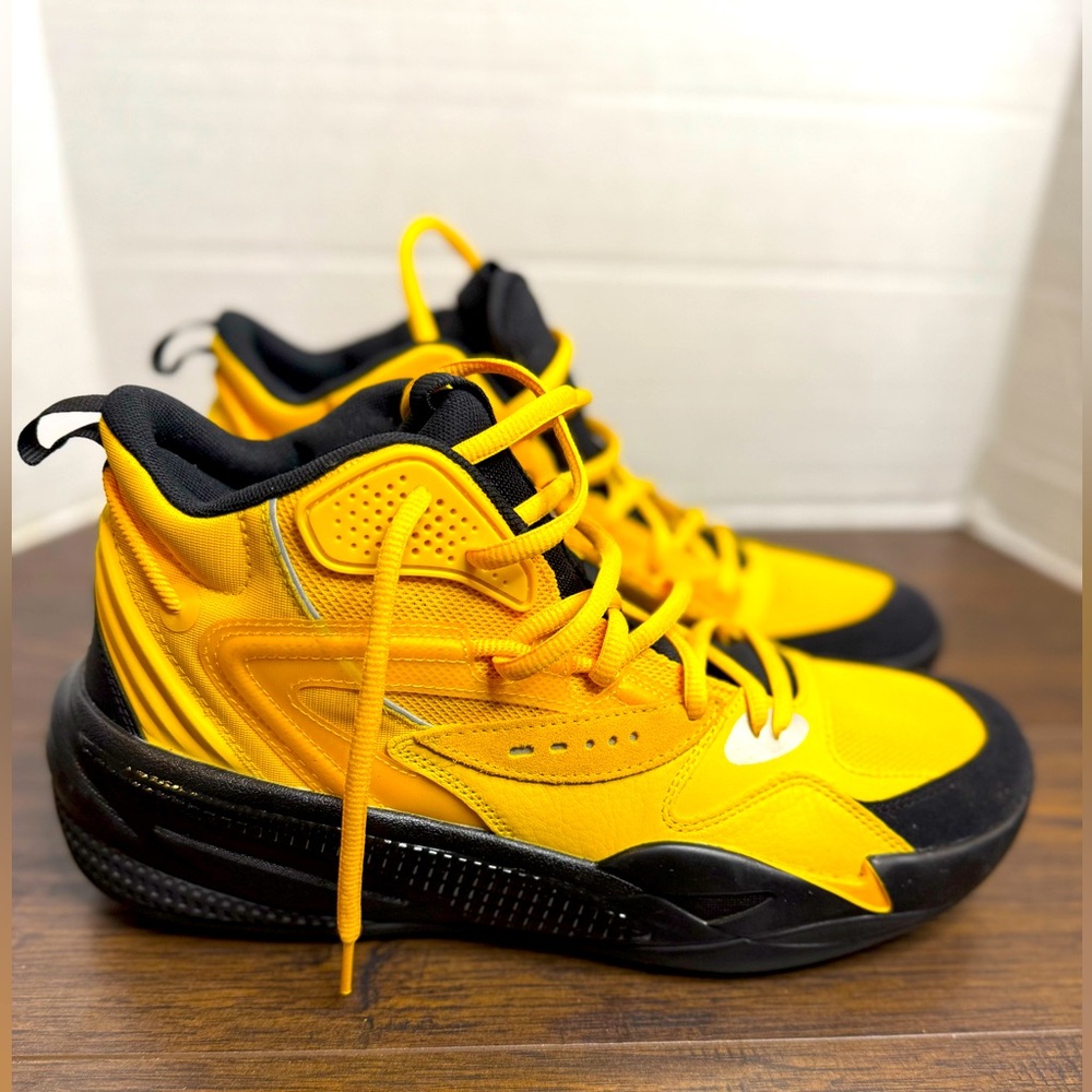 PUMA RS DREAMER / Yellow and Black High-Top Sneakers